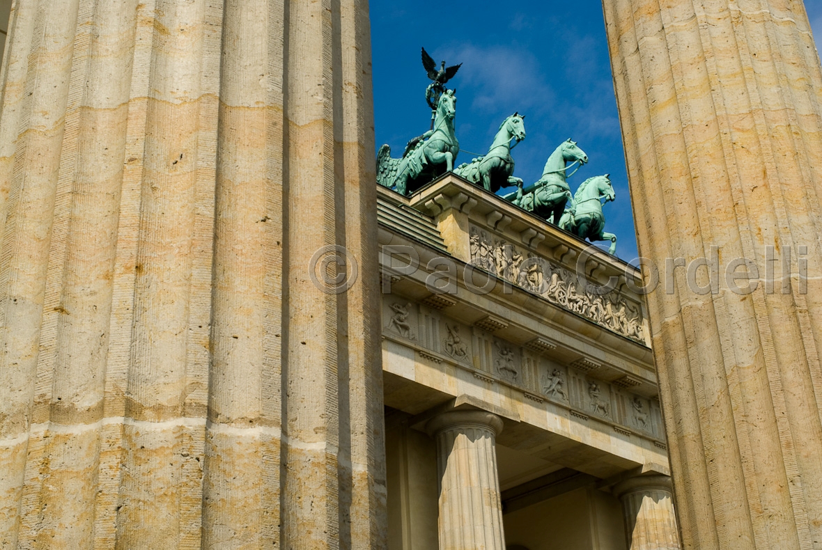 Brandenburg Gate, Berlin, Germany
(cod:Berlin 10)